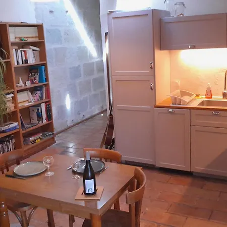 Coeur De Cite Ac Clim Parking Apartmán Aigues-Mortes